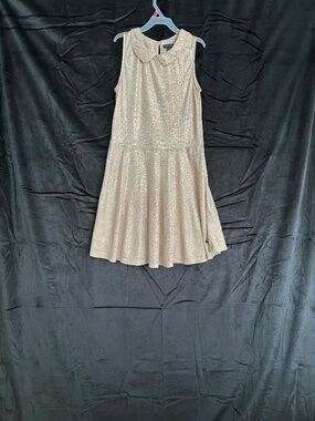Tommy Hilfiger girls sleeveless metallic shimmer dress, size M